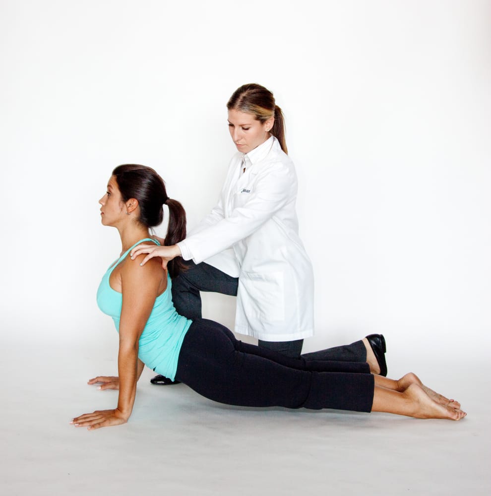 How can a Chiropractor help with Spinal Pain?